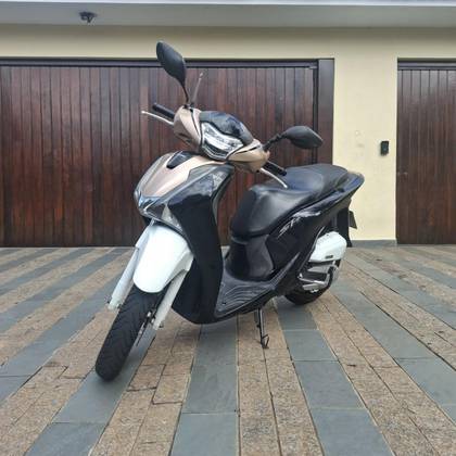 HONDA SH 150i DLX 